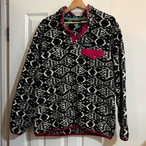 Patagonia Synchilla Geometric Black and White Fleece with Magenta Trim